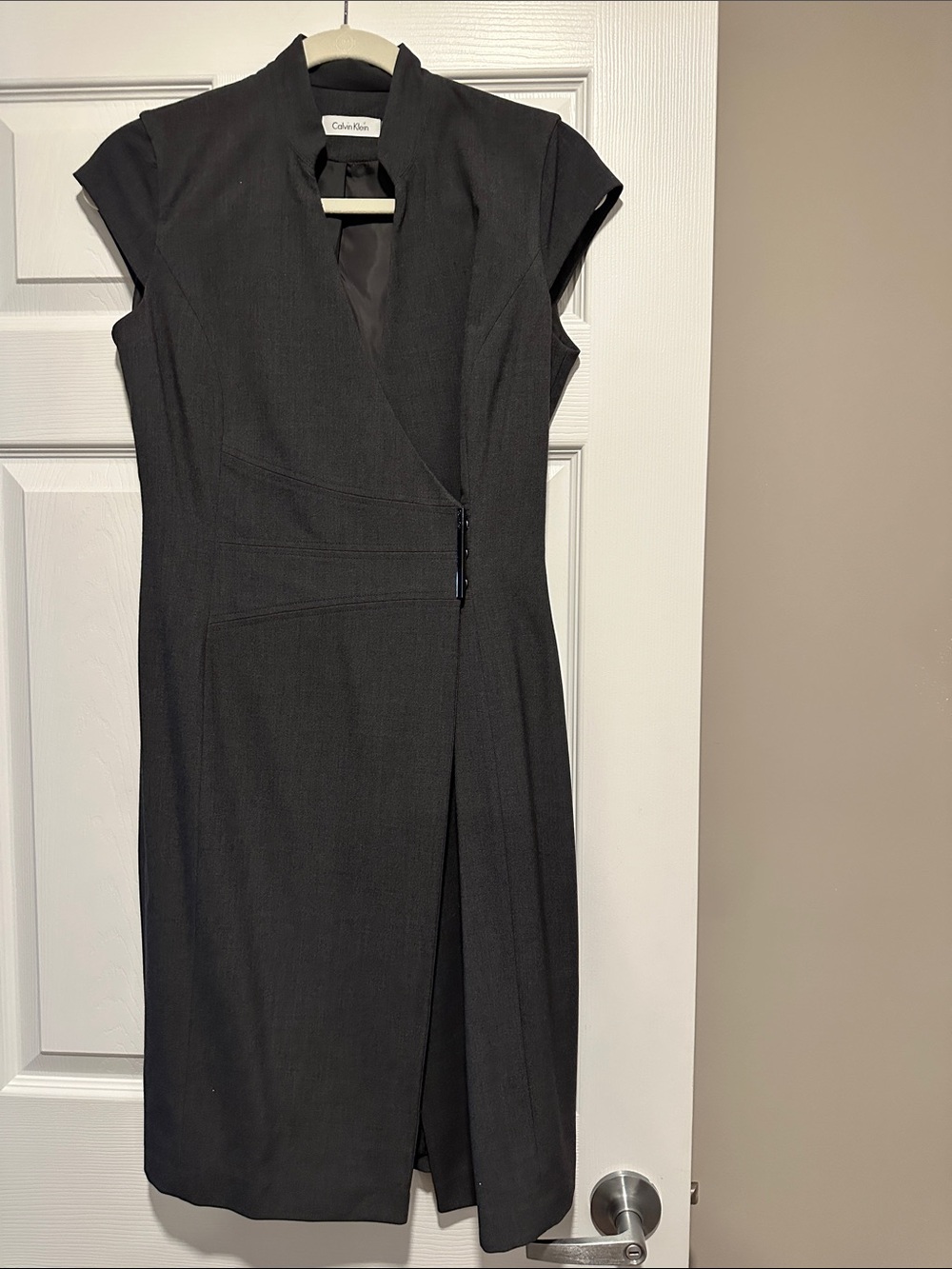 Calvin Klein Black Cap-Sleeve Business Dress